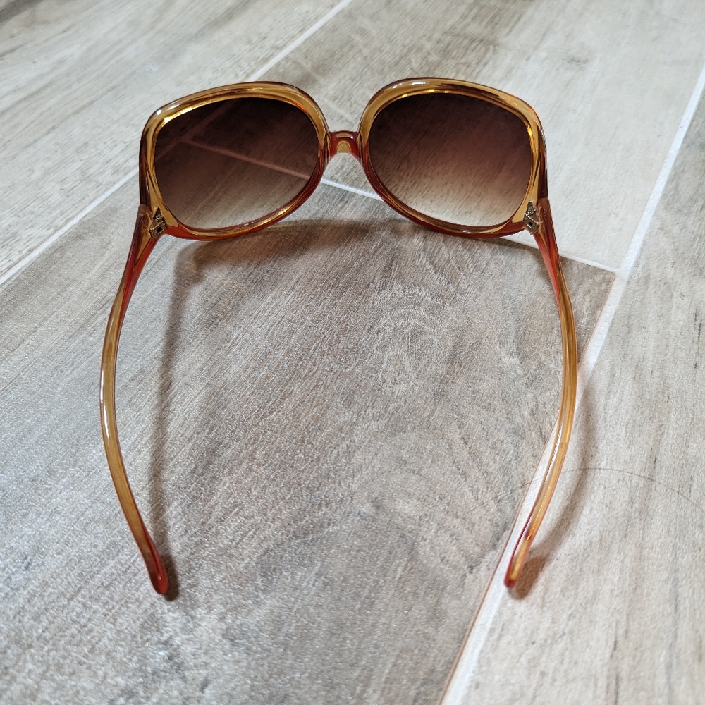 Fun Sunglasses 😎 - Picture 6 of 8